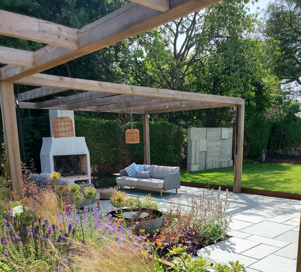 Lepe-Blue-Limestone-Garden-Deisgn-Project-Hamble-Hampshire