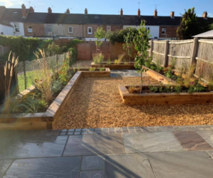 Landscaper in Stroud