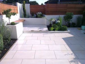 Landscaper in Bromley