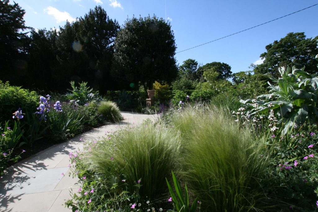 Landscaper in Milton Keynes