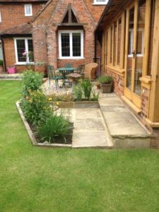 Landscaper in Rushmoor
